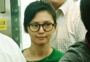 有明星近视吗,明星也难逃近视魔咒