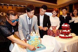 陈键锋贾青拍摄花絮,幕后浪漫瞬间大揭秘